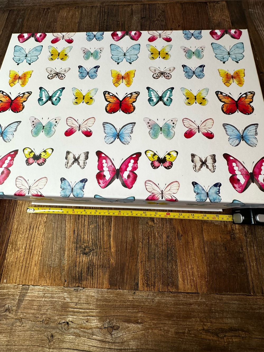Butterfly Pattern Storage Box Set - White with Multi-Color Butterflies - Picture 10 of 16